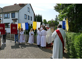 Bittprozession an Pfingstmontag (Foto: Karl-Franz Thiede)